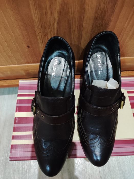 Обувь 36 размер.