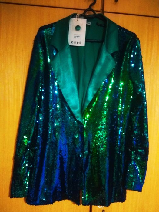 Дамско  Светещо Сако