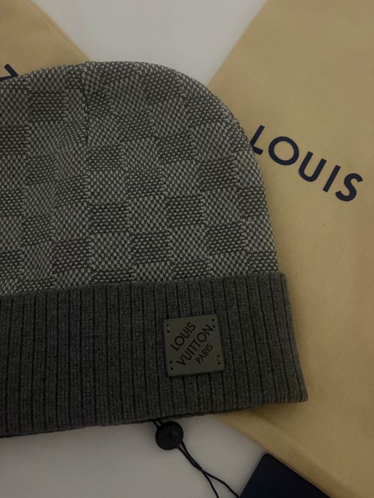 Caciula louis vuitton