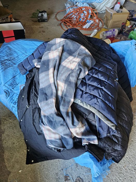 Дрехи якета елеци