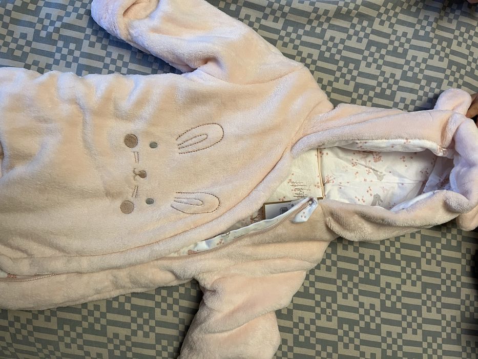 Salopeta plusata bebelus Mothercare noua