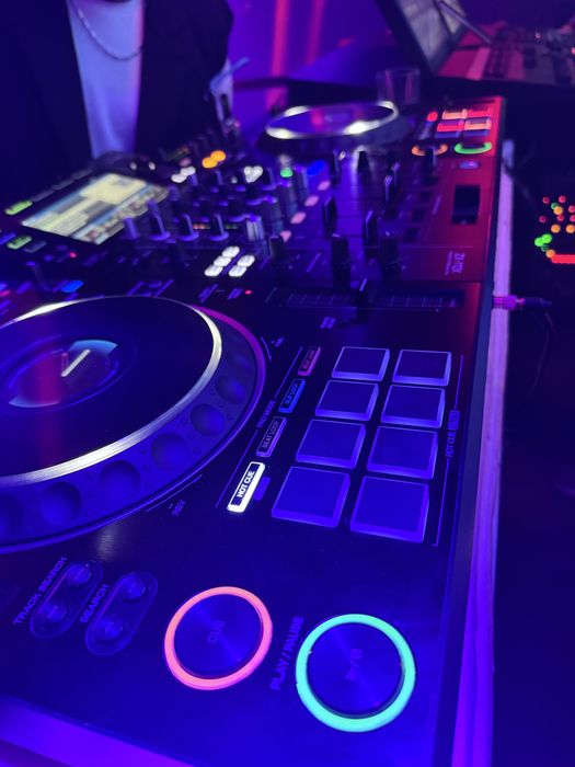 Продается DJ контроллер XDJ XZ