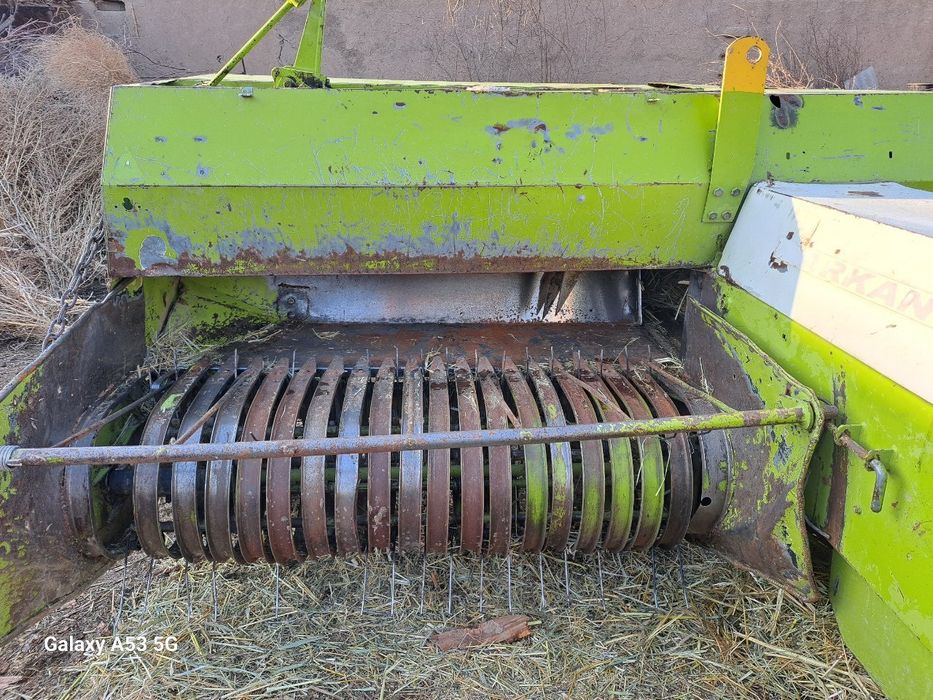 Class markant 55 sotiladi