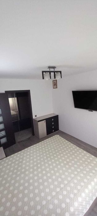 Vanzare apartament decomandat 2 camere