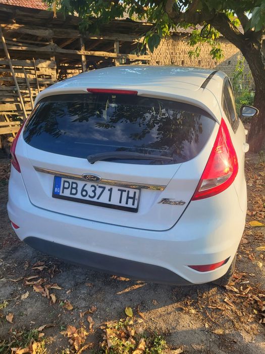 Ford fiesta 2011г