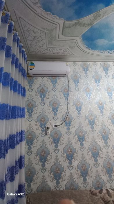 Тез ва арзон яхши лакатсиядан шинам үй сотилади