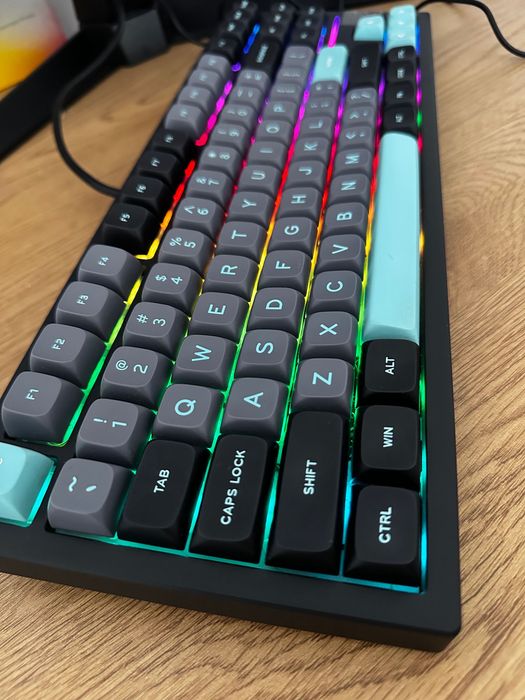Tastatură EPOMAKER x Feker Galaxy80