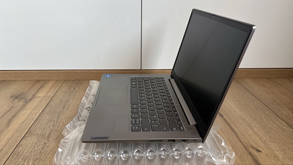 Лаптоп Lenovo Thinkbook 14 Gen 2 Intel i5-1135G7 8GB RAM 256GB SSD Windows 11 Pro