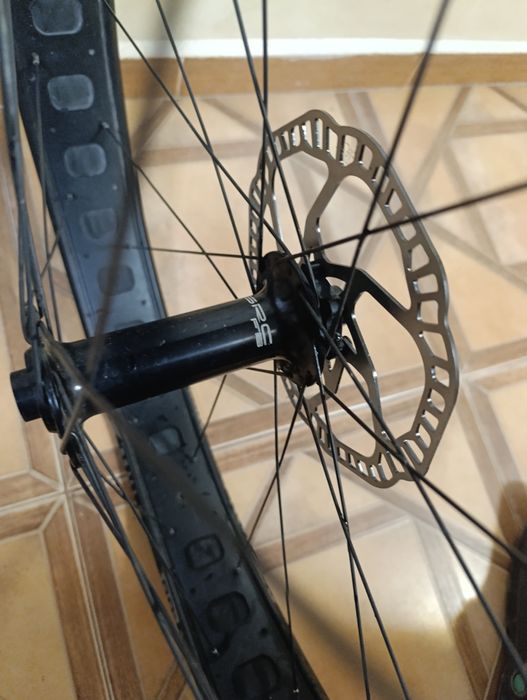 Капли за Фетбайк Sun Ringle