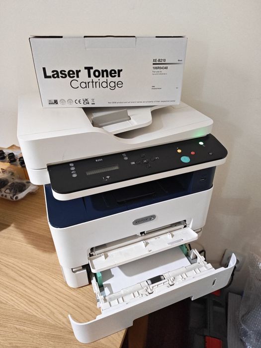 Xerox B205 printer, wifi, dublex, Scanner automat plus toner nou.