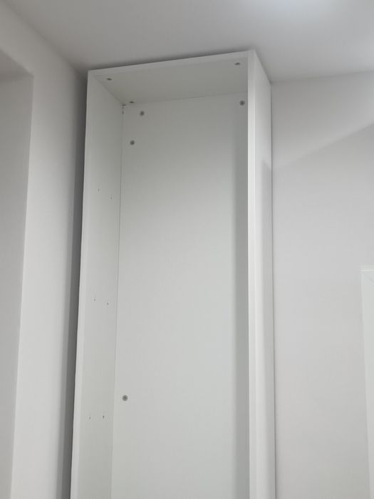 Етажерка / колонен шкаф