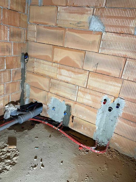 Electrician si instalator 24/24