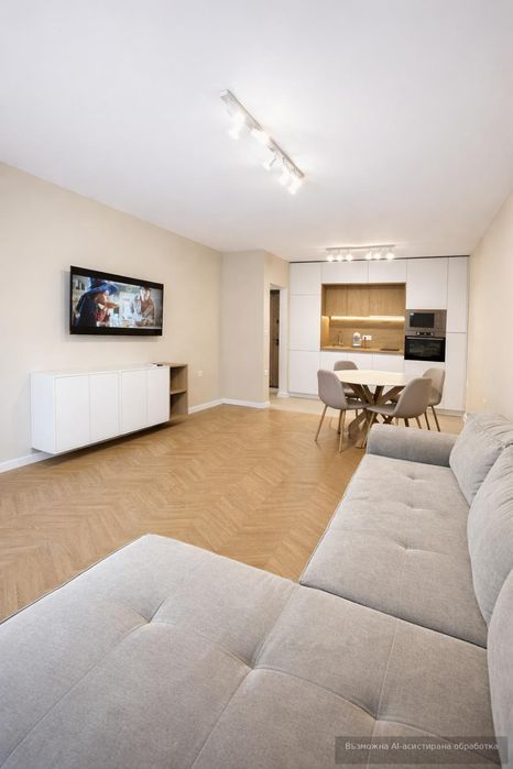 Двустаен апартамент в жк. Остромила с ГАРАЖ