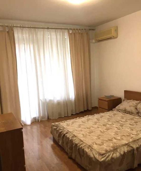 Дава се под наем Двустаен апартамент в Пловдив, Коматево - 90 кв.м за 306 € - Снимка #3