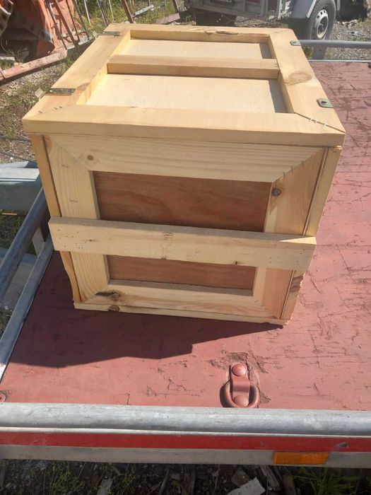 СЕЗОНЪТ НА ЧЕРНИЯ ПЕТЪК Дървени кутии/ сандъци за съхранение с капак