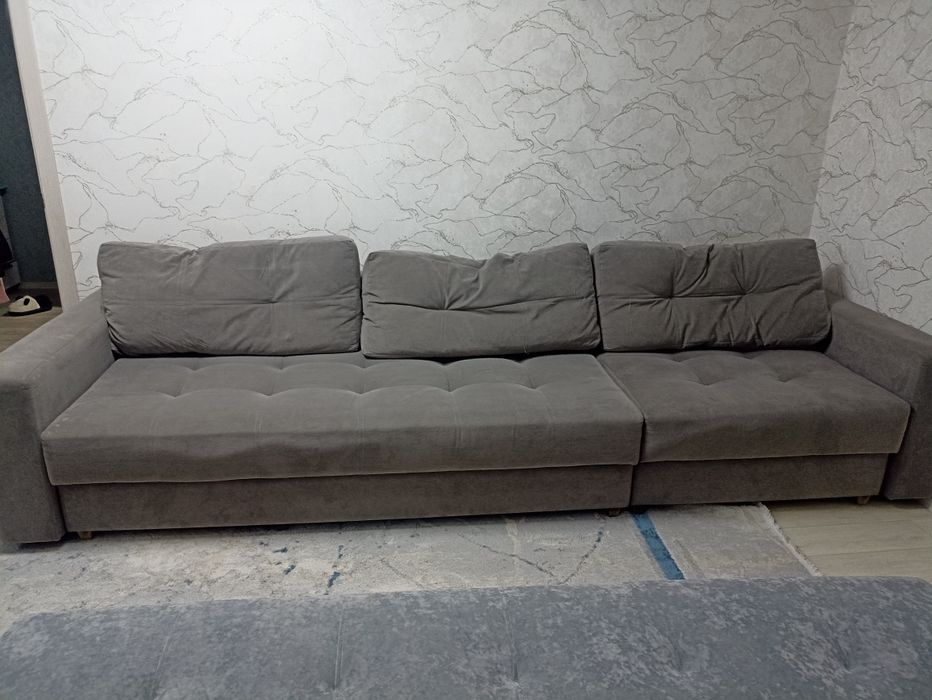 Продам большой диван