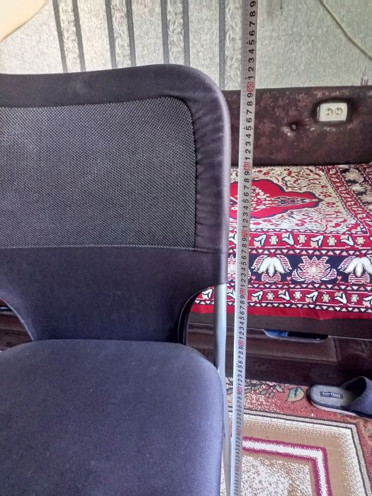 Продам новый железный стул