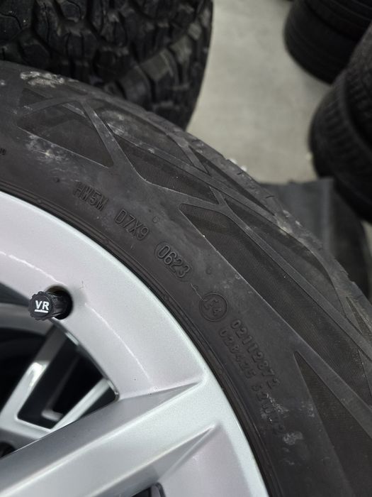 2 Броя 215/60/16 Continental 5mm 23dot