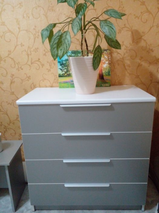 Комод  НОВЫЙ !!!