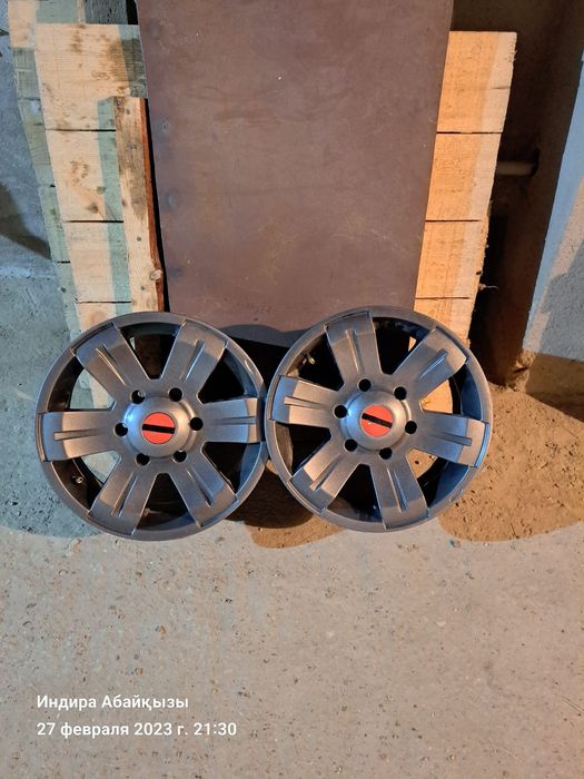 Диск на машину новые
