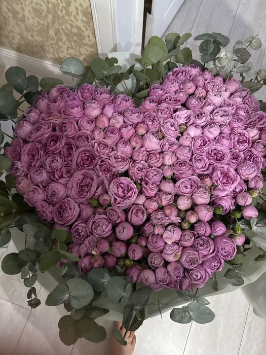 Кустовые пионовидные розы