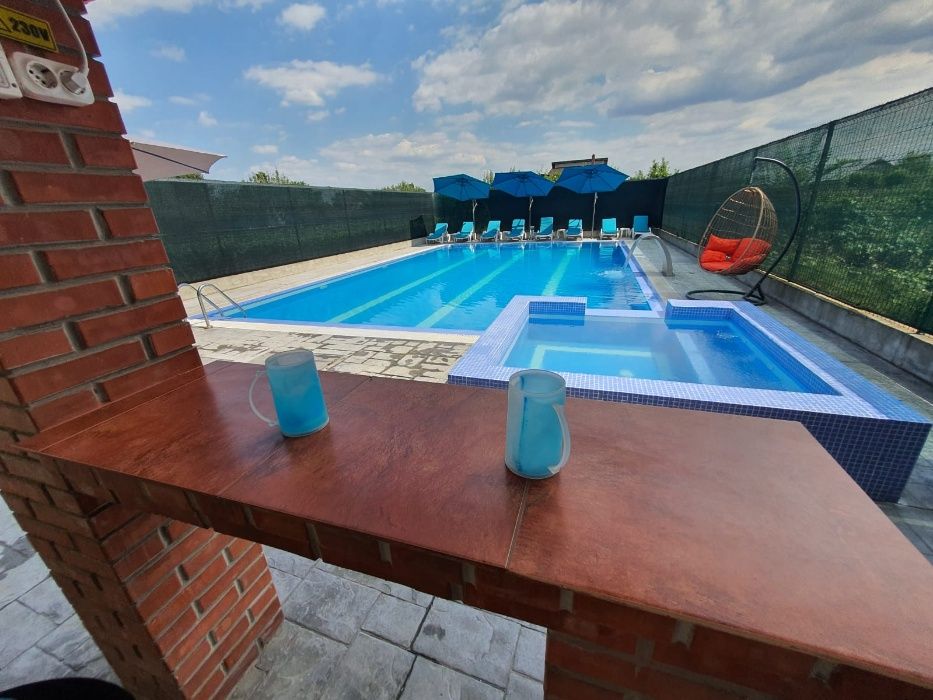 Casa/vila petreceri/evenimente piscina, piscina interioara, jacuzzi