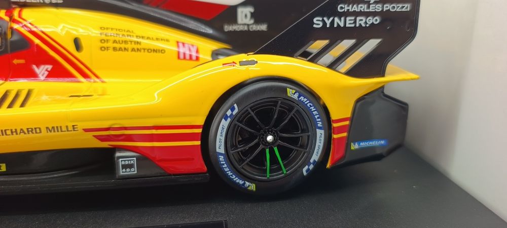Macheta auto Ferrari 499P 1/18 Bburago