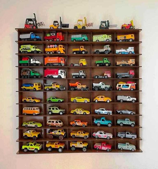 Hot Wheels Matchbox Majorette Siku - Дървена етажерка за макетни коли