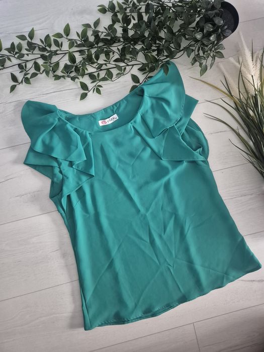 Bluza verde, eleganta, maneci volane, mar M