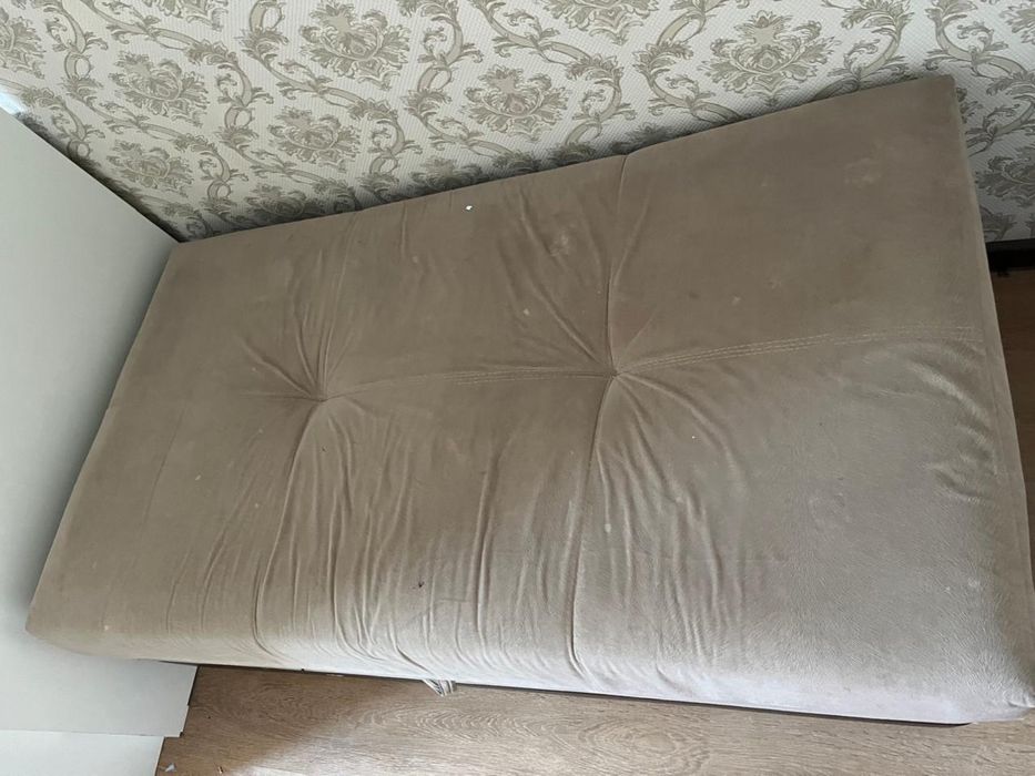 Диван для гостиной
