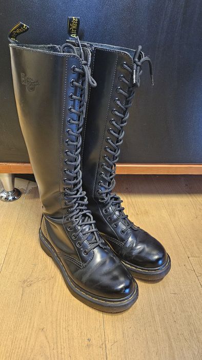 Ботуши Dr. Martens