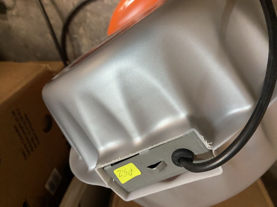 Стара светеща реклама на ледена напитка