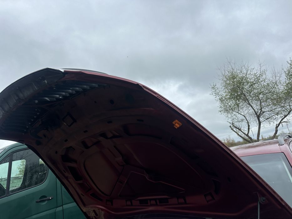 Преден капак за Шкода Октавия 2008-2013г