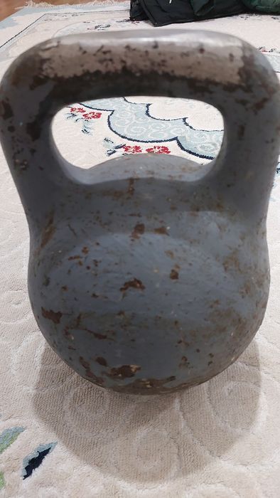 24. Кг. Гир сатылады.