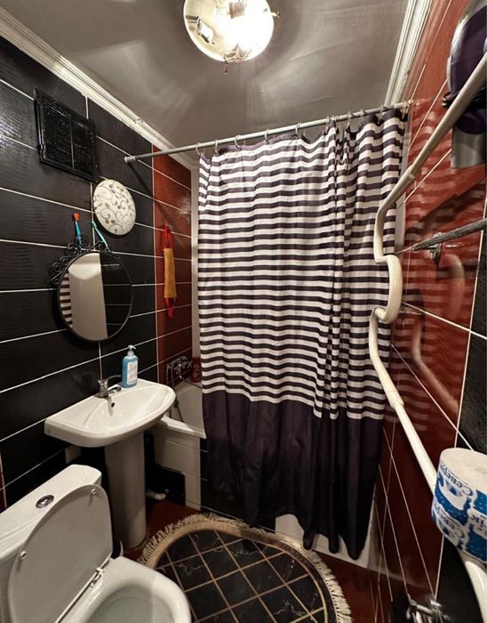 Сдам 2ая посуточно Дворец спорта