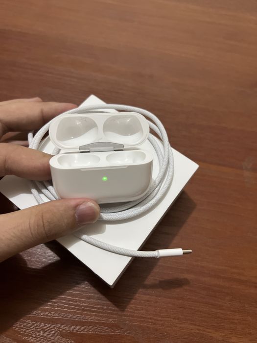 AirPods Pro 2 Case sotiladi