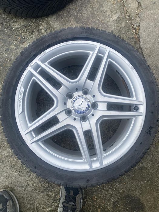 Джанти АМГ с гумите за Мерцедес W204