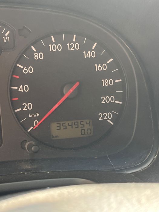 Vand Golf 4 1.4 Benzina