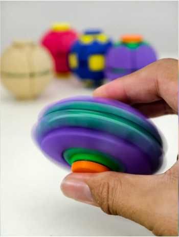 3d fidget въртяща топка