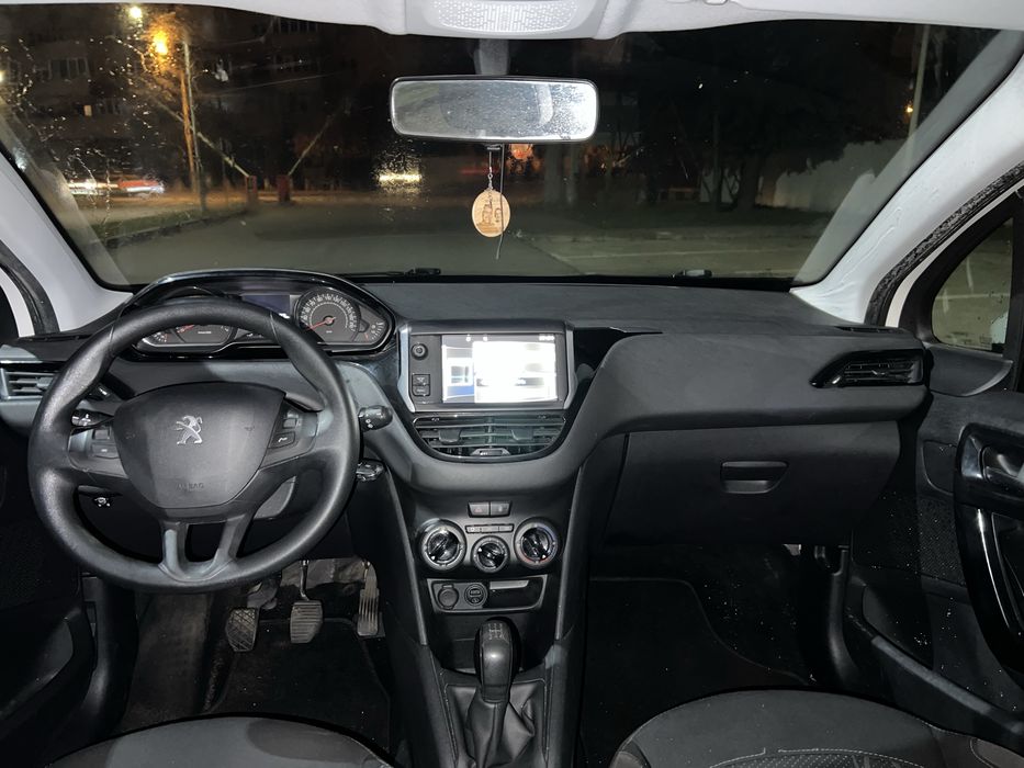 PEUGEOT 208 2014 — imagine 4
