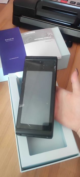 Касов апарат Bluecash-50 преносим със сканер и безконтактно плащане