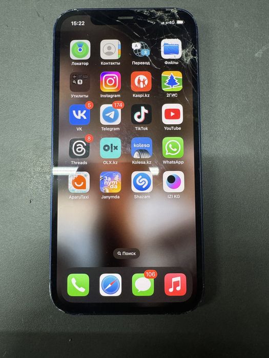 Продам айфон 12.