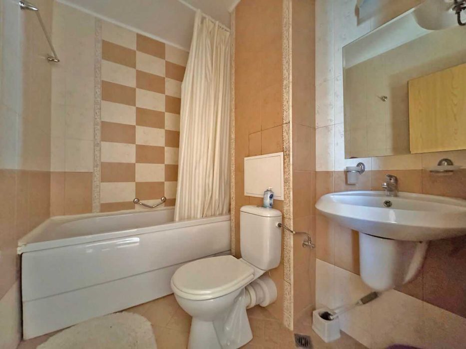 Продава се Тристаен апартамент в к.к. Слънчев бряг - 93 кв.м за 713 €/кв.м - Снимка #10