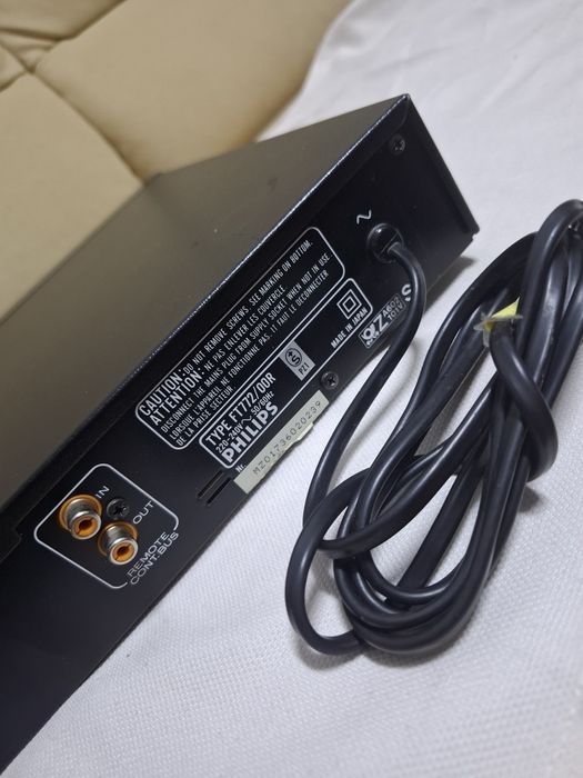 Tuner radio Philips  model FT772