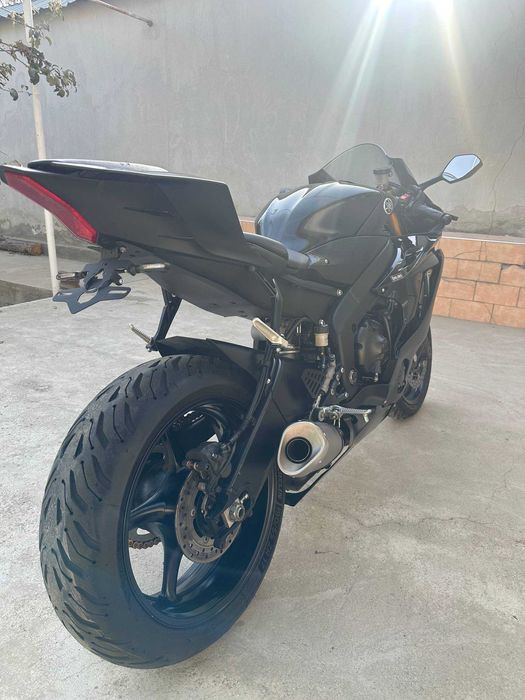 Продам YAMAHA YZF R6 SportBike