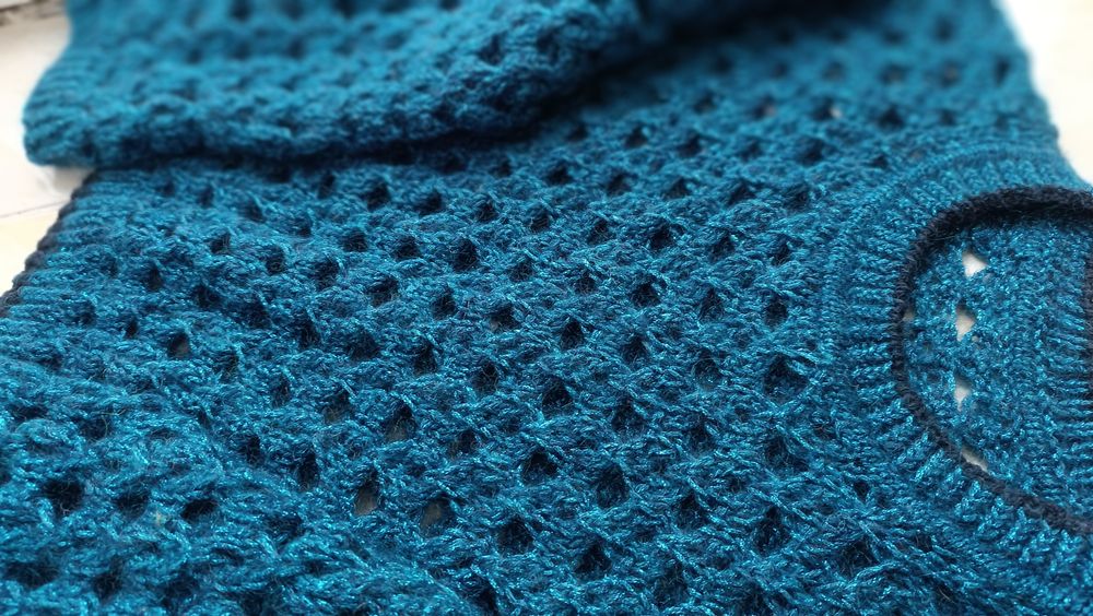 Женская одежда . Джемпер