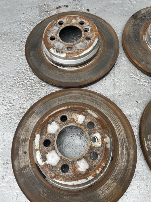 Дискове БМВ Ф30/ Ф31/ Ф36, 3.0д, 258кс (diskove bmw f30, 330d)