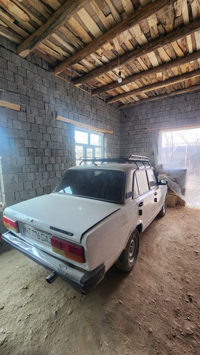 Jiguli sotiladi narxi 15mlion