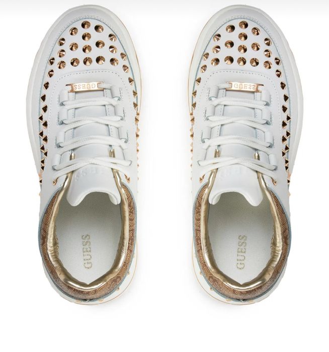 Нови оригинални обувки Guess, 39 номер