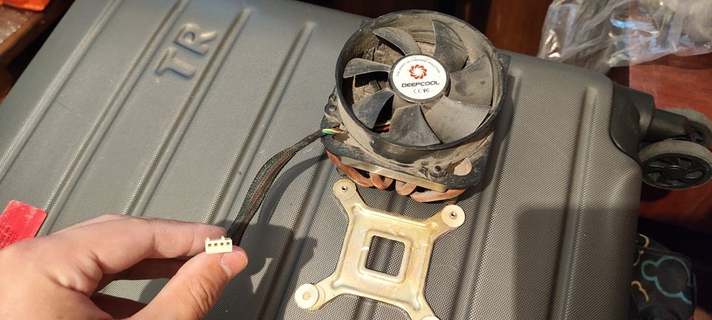 Комплектующие для компьютера (ПК)